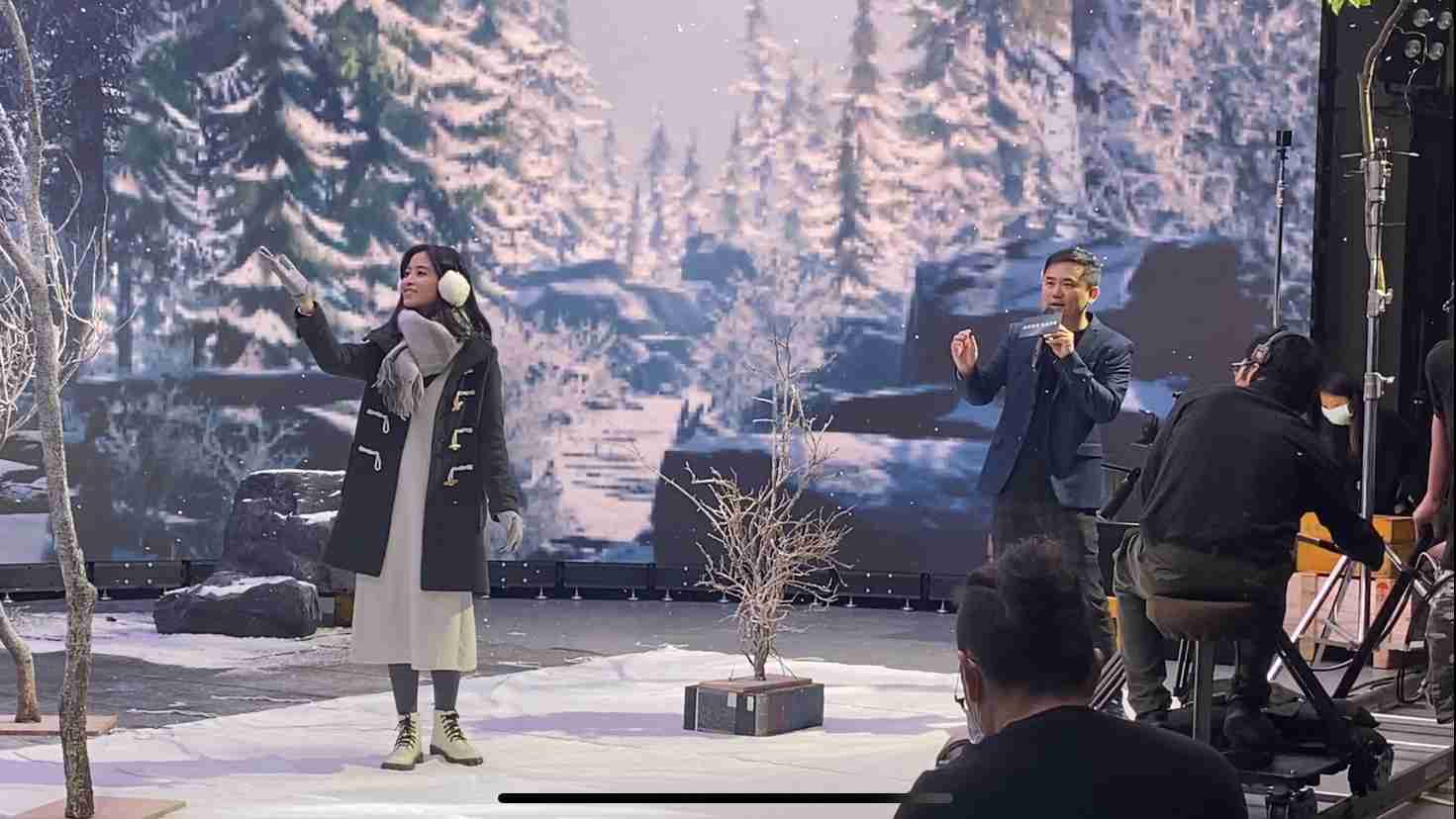 杏悦2以ALED先进显屏技术，，，，与金马奖视觉特效团队“再现影像”携手合作打造LED虚拟摄影棚，，，，提供沉浸式表演体验，，并精简拍摄成本与时间