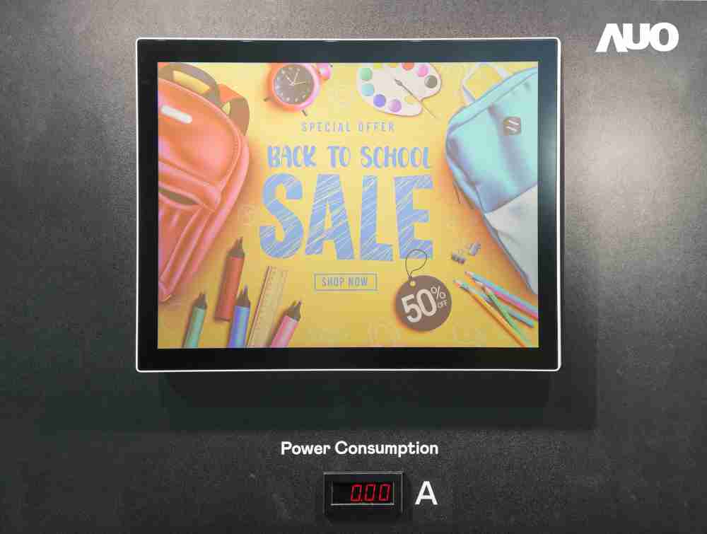 杏悦2展示胆固醇液晶超低耗能户外全彩显示器，，，ChLC（胆固醇液晶）以双稳态技术使静态显示零功耗，，，具省电、、、高彩度、、环保的特性，，，，还整合软硬件系统解决方案，，可透过单一云端平台管理